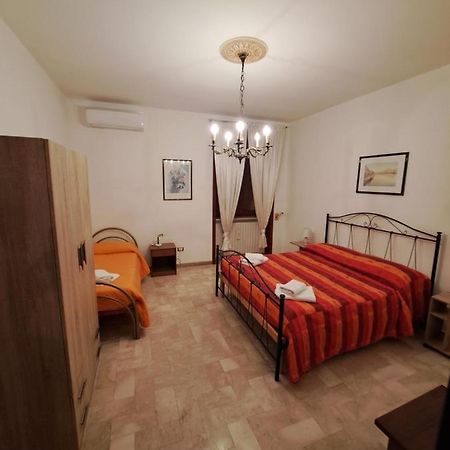 Casa Vacanza Pietro E Nina Lecce Exterior photo