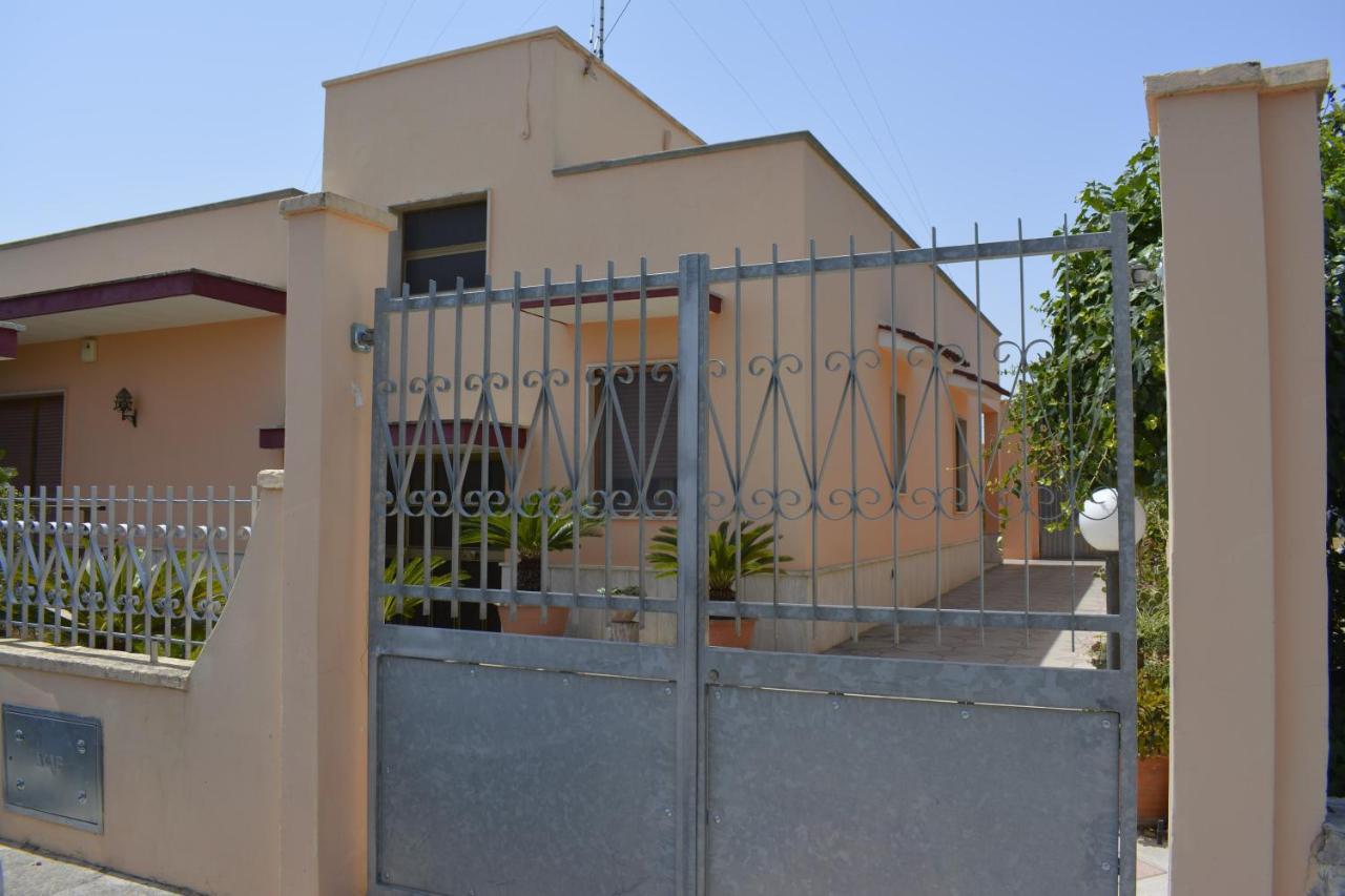Casa Vacanza Pietro E Nina Lecce Exterior photo